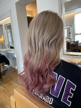 セミロング ブリーチ毛矯正.髪質 改善.髪にドラマをのヘアスタイル