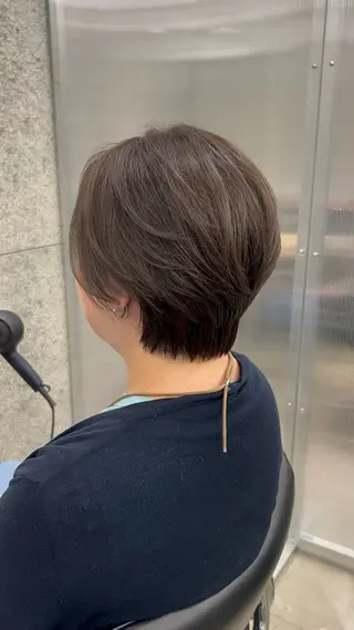 ショート カラー werule pivotcross所属・中村 眞歩のヘアスタイル