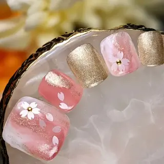 ネイル Bianca市ヶ谷店 Aiuraのネイルデザイン