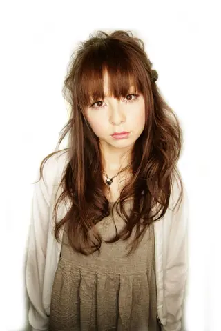 ロング ブルーム yukiのヘアスタイル