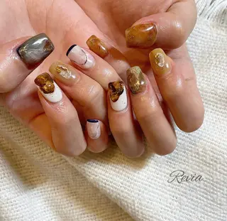 ネイル revia所属・ERI Nailistのネイルデザイン