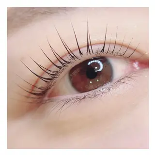 マツエク・マツパ LYRA 【eyelash・eyebrow】所属・LYRA ゆうりのマツエク・マツパデザイン