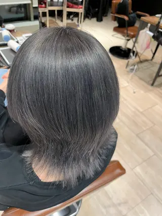 ミディアム レイヤーカット/韓国 ヘア/LILICAのヘアスタイル