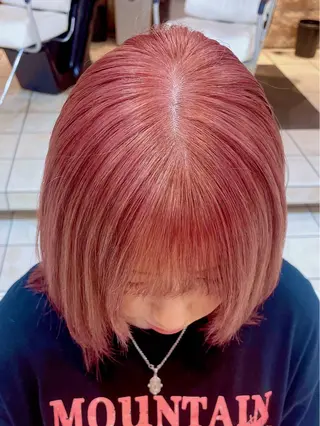 ショート カラー ブリーチ/ヘアセット 【𝙍𝙞𝙣𝙤】のヘアスタイル