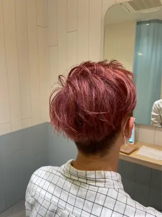 カラー メンズ エリア唯一🌈ᵕ̈* 派手髪モリヤ🌺のヘアスタイル