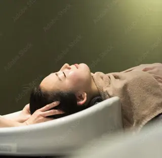 スパニスト 中川のヘアスタイル