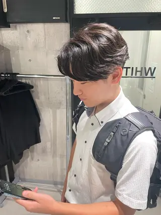 パーマ メンズ 髪質改善/艶カラー Hiroakiのヘアスタイル