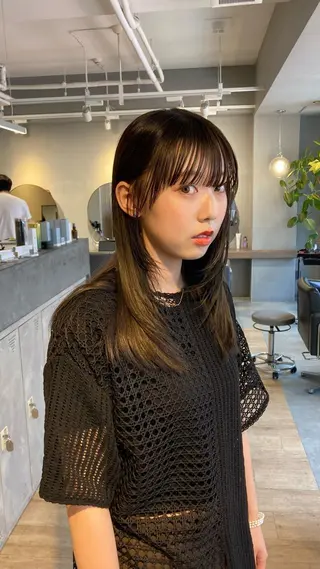 セミロング 美髪・シールエクステ ホソタニリョウコのヘアスタイル