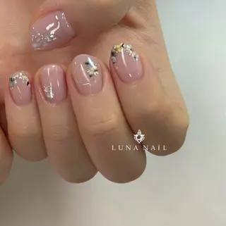 ネイル アトリエ　ミモザ所属・いまむら あかりのネイルデザイン