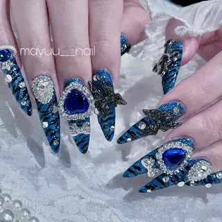 ネイル 🎀 Mayu 🎀痛ネイルのネイルデザイン