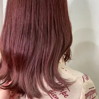 カラー kana/ ブリーチ/暖色のヘアスタイル