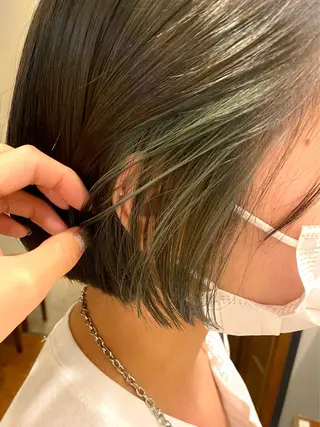 ミディアム カラー ANNA /艶髪/ハイトーンのヘアスタイル