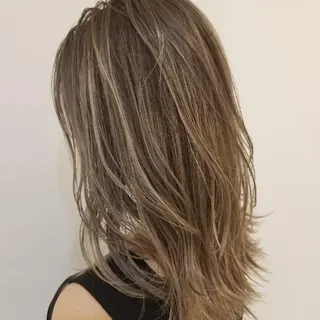 ミディアム カラー シールエクステ♦️ レイヤー♦️福田晃大のヘアスタイル