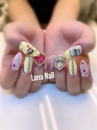 ネイル Lana Nail所属・Lana Nailのネイルデザイン