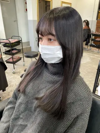 セミロング 大内 志穂のヘアスタイル