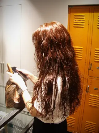 ロング カラー パーマ ヘアアレンジ marino マリノのヘアスタイル