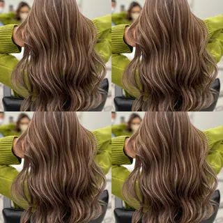 ロング カラー ご予約 宜しくお願いします！のヘアスタイル