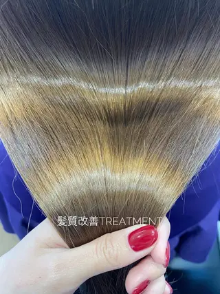 ロング カラー ヘアアレンジ clomus所属・YUKA艶髪 🌸寛ぎ部屋のヘアスタイル