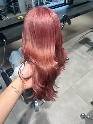 ロング カラー ユナ🎀レイヤー /韓国/ハイトーンのヘアスタイル