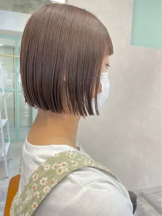 ショート カラー ボブ/透明感カラー/ 赤み消し/髪質改善のヘアスタイル