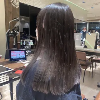 ロング カラー 佐藤 悠衣/透明感 カラー/似合わせ前髪のヘアスタイル