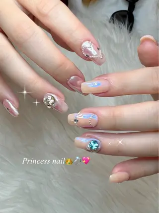 ネイル UnFLAIR 麻布十番店🧸NAOのネイルデザイン