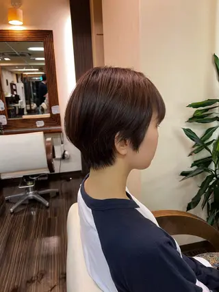 ショート 西形 梨瑚のヘアスタイル