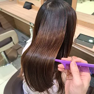 ロング パーマ 極艶縮毛／髪質改善／ 内田こうたのヘアスタイル