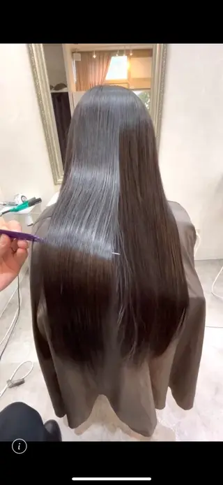 ロング ✨骨格矯正カット✨ 中村のヘアスタイル