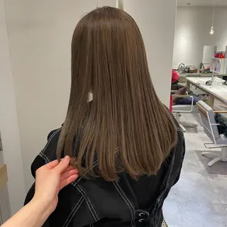 ロング カラー 山形 紗奈のヘアスタイル
