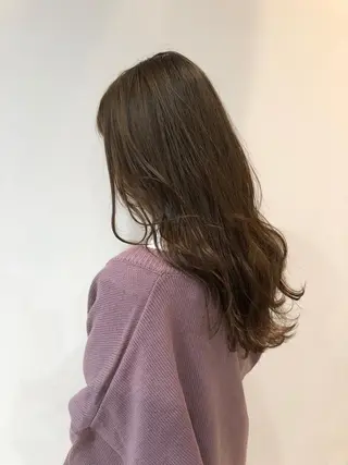 ロング 入江 志穂のヘアスタイル