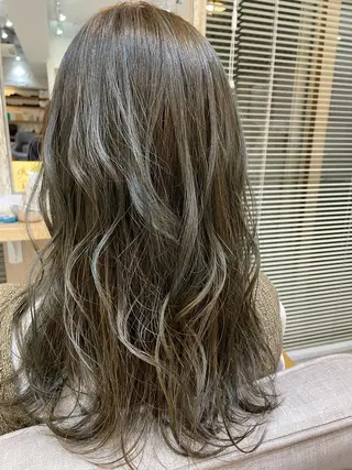 セミロング レイヤーカット・ 縮毛矯正 星野のヘアスタイル