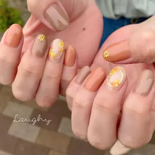 ネイル Nail Room Laughyのネイルデザイン
