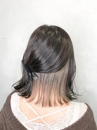 ショート カラー ヘアアレンジ ｲﾝﾅｰｶﾗｰ屋さん 🫧伊藤拓実のヘアスタイル