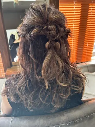 ヘアアレンジ 🦄HITOMI 🦄MEMEのマツエク・マツパデザイン