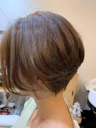 ショート カラー 高尾 成紀のヘアスタイル