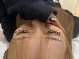 マツエク・マツパ M. Aiの眉毛・アイブロウイメージ