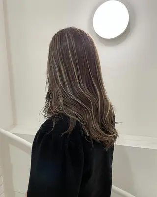 セミロング カラー Tao所属・藤川 大智のヘアスタイル