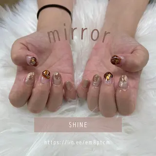 ネイル SHINE nail salonのネイルデザイン