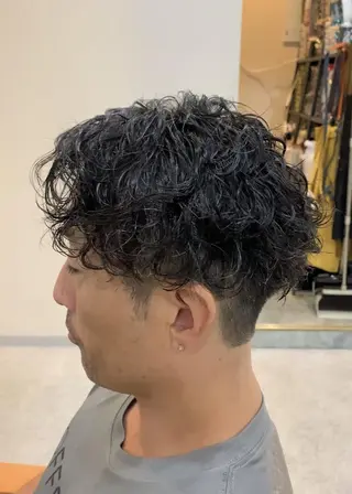 ショート パーマ メンズ クセを最大限に活かす メンズパーマ奈良大祐のヘアスタイル