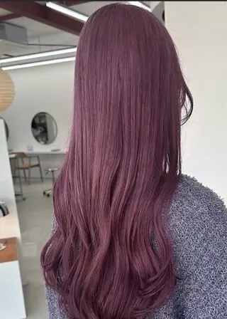 ロング カラー 🎨ハイトーン/ デザインカラー 内藤のヘアスタイル