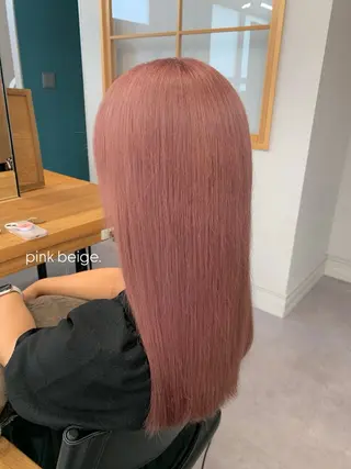 セミロング nene 艶カラーのヘアスタイル