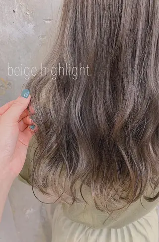 セミロング カラー 江原 綾花のヘアスタイル