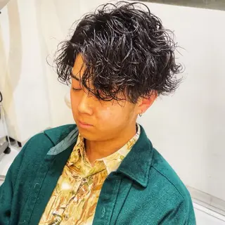 ショート パーマ メンズ メンズヘア特化 崎田 成人のヘアスタイル