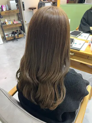 ロング カラー 三品 早妃のヘアスタイル