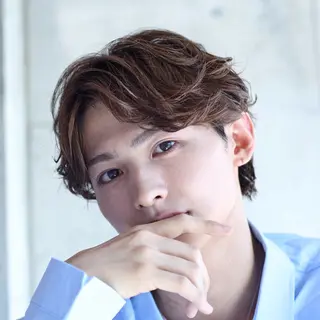 ショート パーマ メンズ フェザーパーマ職人 🪶ryosukeのヘアスタイル