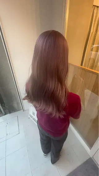 セミロング カラー ブリーチ矯正💐 ミルクティー💐ナオのヘアスタイル