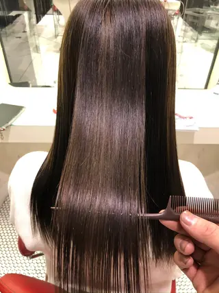 セミロング 圧倒的美髪ストレート ツダケイタロウのヘアスタイル