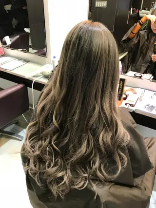 ロング ReHyd BEAUTÉ salon&store 心斎橋店所属・❤️MASAKO❤️ 🌸🩷エクステ🩷のヘアスタイル