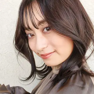 ミディアム カラー フリーランス所属・韓国ヘア レイヤー くびれヘアMATSUのヘアスタイル